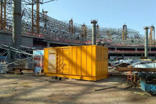 江岸发电机出租如何判断空气滤清器是否需要更换？