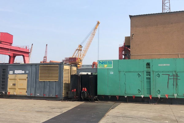 江岸发电机出租空气滤清器的清洁频率是多少？